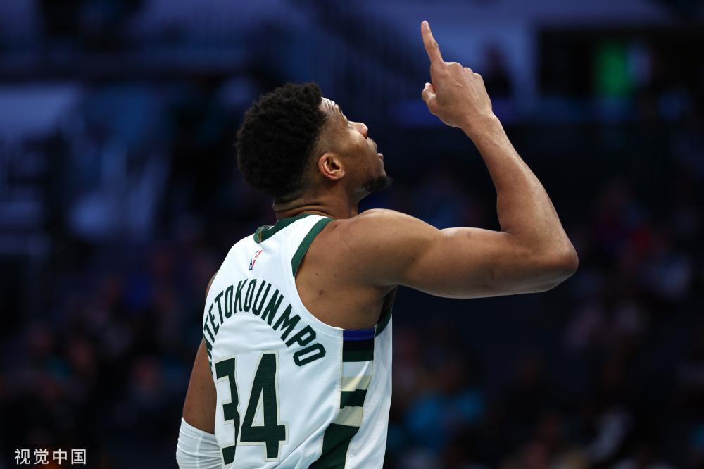 阿尔瓦雷斯 阿尔瓦雷斯