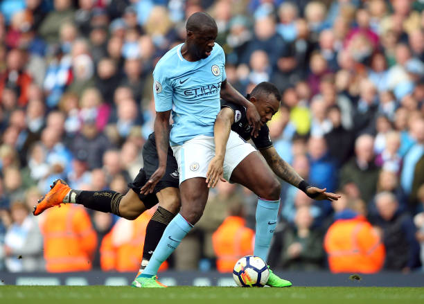 的密切合作 的密切合作